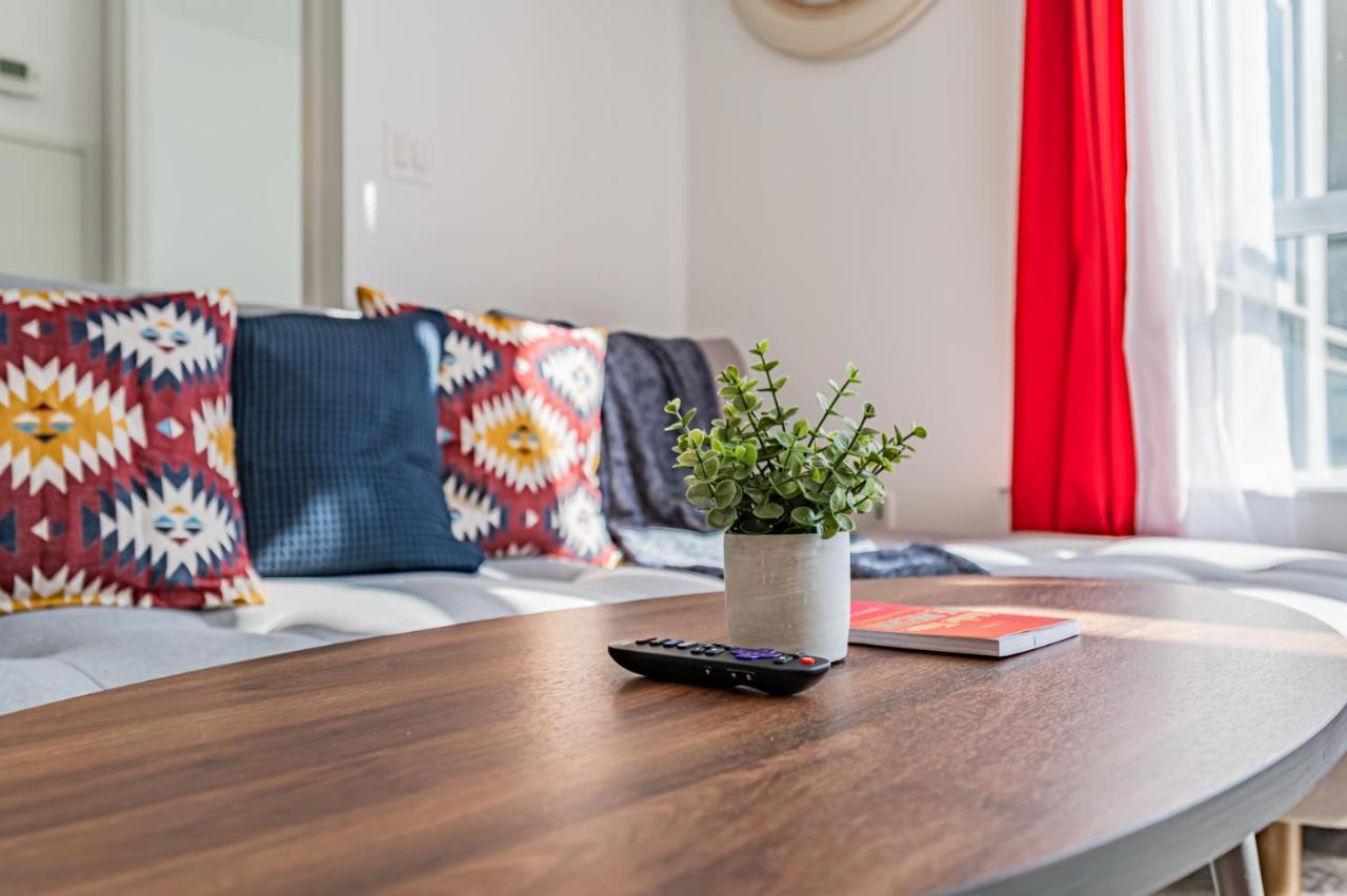 Leckie Luxurious Suites Toronto Kültér fotó