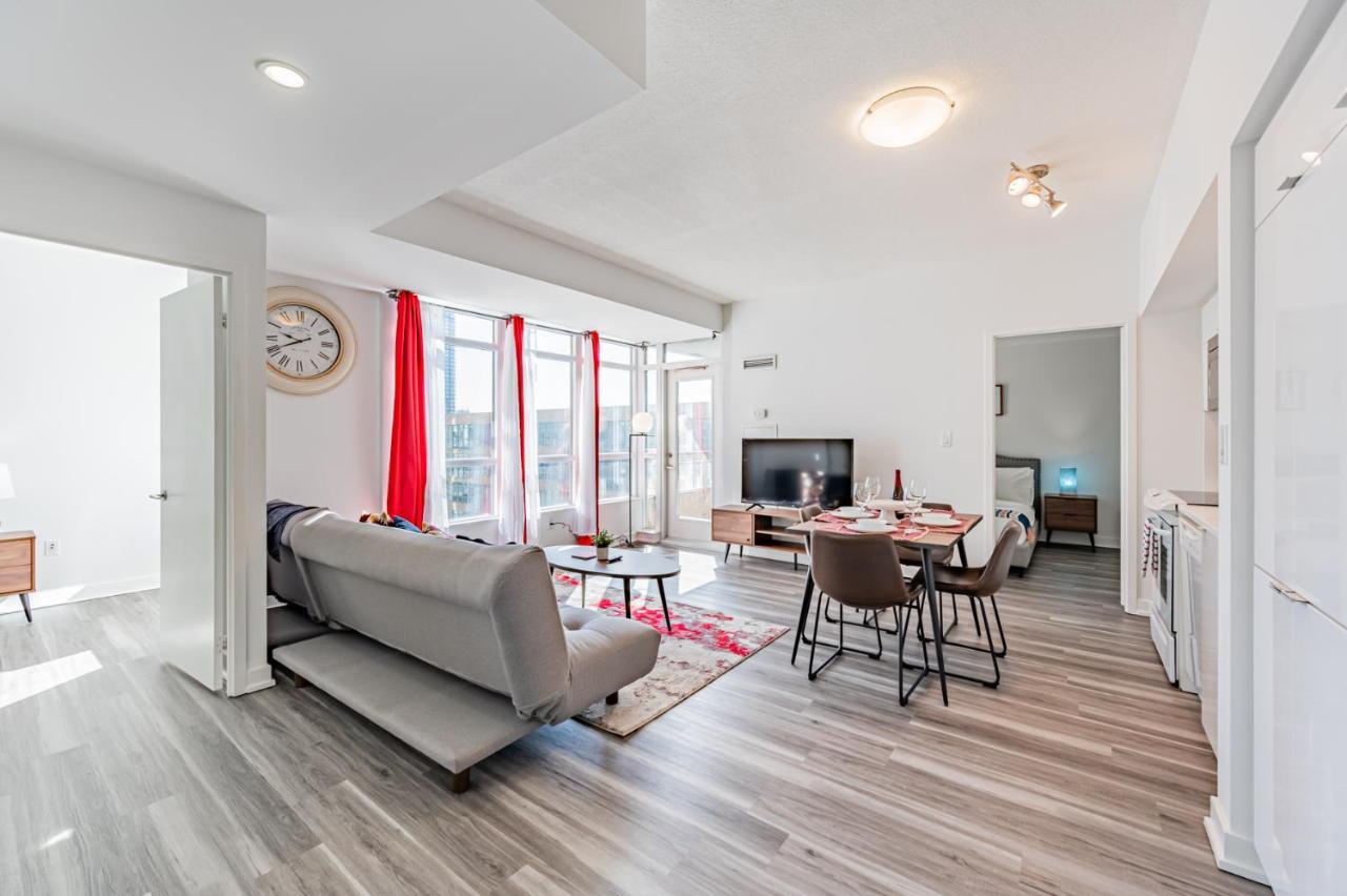 Leckie Luxurious Suites Toronto Kültér fotó